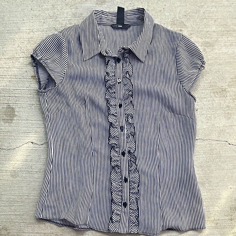 H&M Blouse Womens 6 Black White Striped Collared Button-Up Ruffle Cap Sleeve